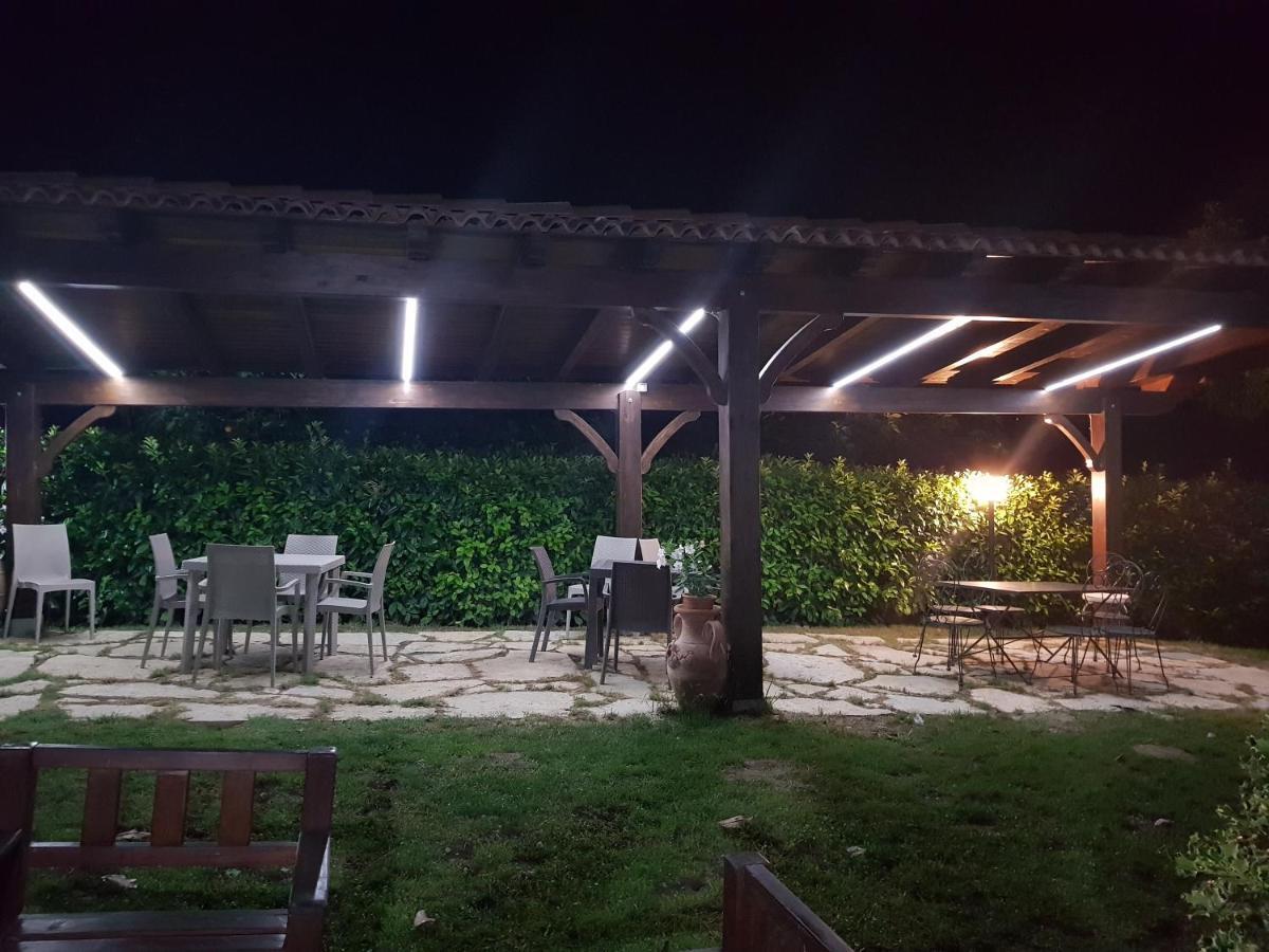 La Taverna Morcone 外观 照片